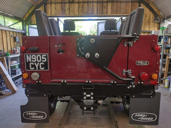 Choosing the Right Style: Acrylic vs Metal Pressed Classic Number Plates